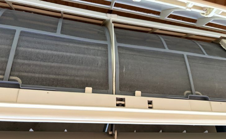 エアコンの自動掃除機能とは？